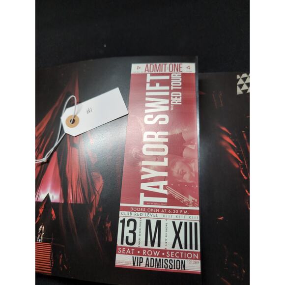 Taylor Swift - The Red Tour VIP Book VIP TICKET And POSTER Rare Merch official - Picture 7 of 7